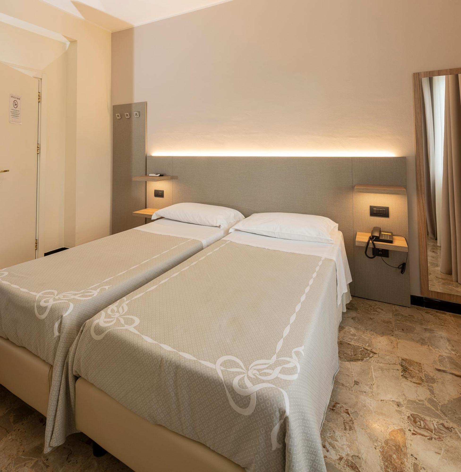 Hotel La Rotonda Cepagatti Ngoại thất bức ảnh