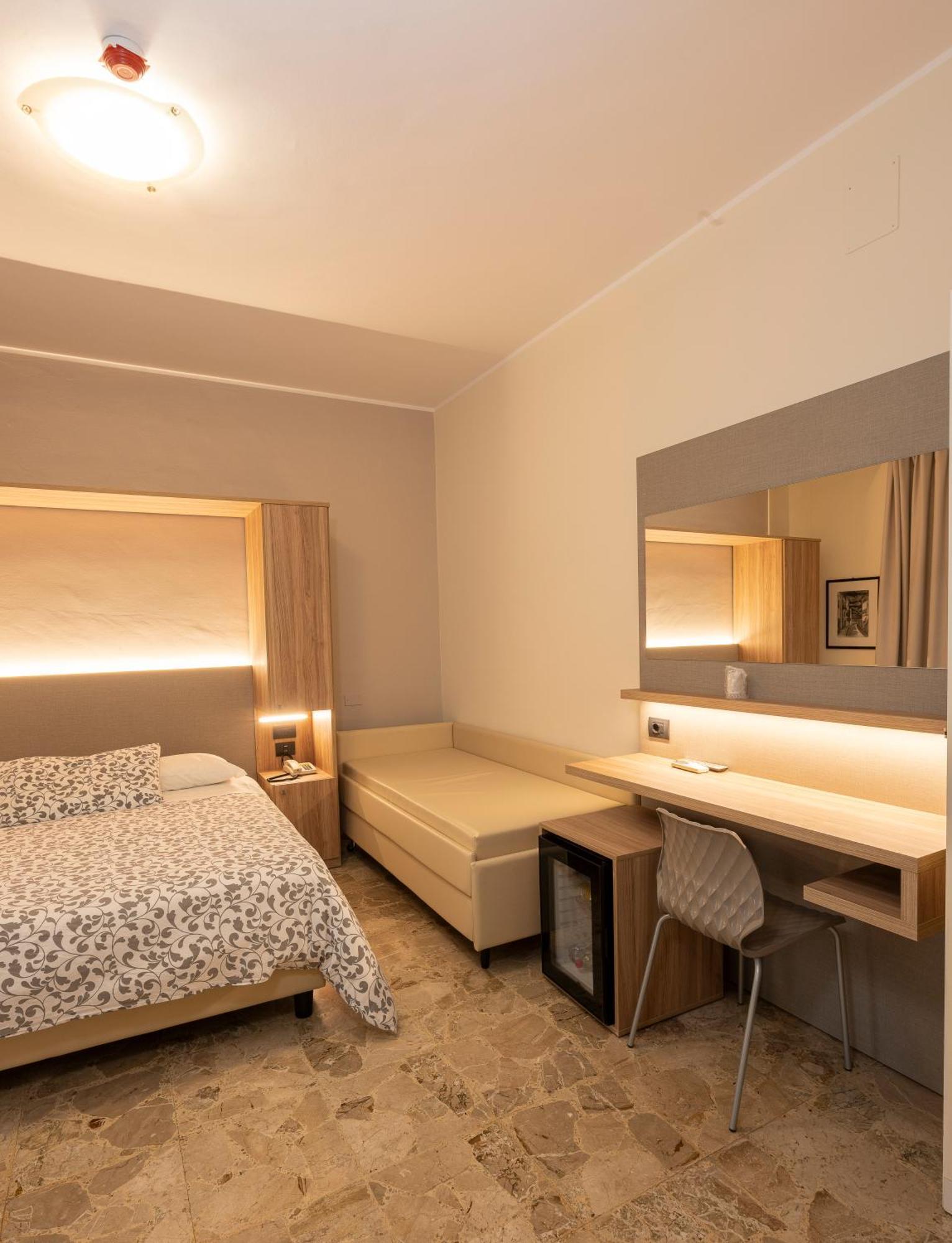 Hotel La Rotonda Cepagatti Ngoại thất bức ảnh