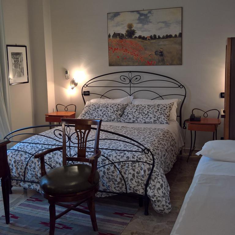 Hotel La Rotonda Cepagatti Ngoại thất bức ảnh